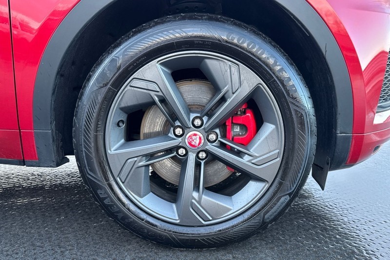 2022 (22) JAGUAR E-PACE 2.0 D200 R-Dynamic Black 5dr Auto 4941389