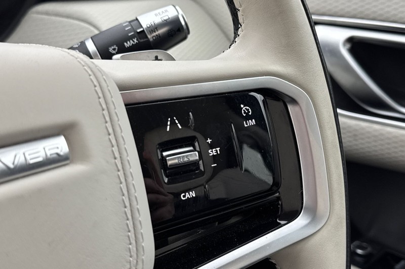 2022 (22) LAND ROVER RANGE ROVER VELAR 2.0 D200 R-Dynamic S 5dr Auto 4955440