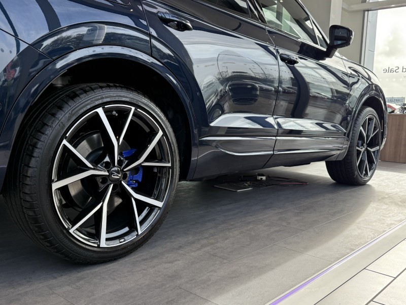  VOLKSWAGEN TOUAREG 3.0 V6 TSI eHybrid 4Motion R 5dr Tip Auto 4661329