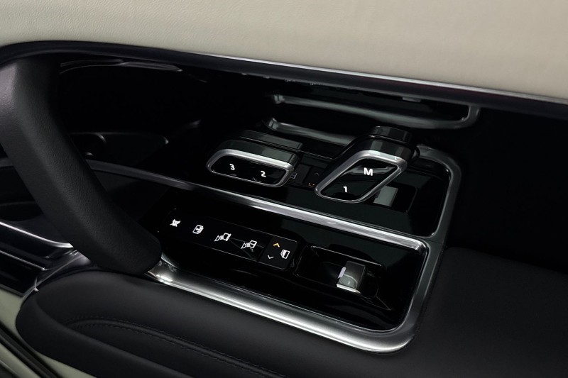 2022 (72) LAND ROVER RANGE ROVER 4.4 P530 V8 Autobiography 4dr Auto 4948534