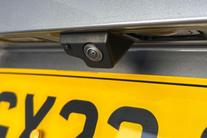 2022 (22) JAGUAR F-PACE 2.0 D200 R-Dynamic SE 5dr Auto AWD 4949702