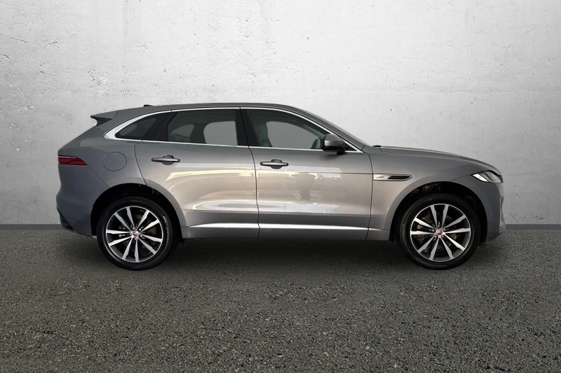 2022 (22) JAGUAR F-PACE 2.0 D200 R-Dynamic SE 5dr Auto AWD 4949671