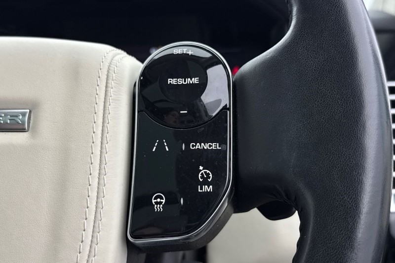 2021 (21) LAND ROVER RANGE ROVER 3.0 D300 Westminster Black 4dr Auto 4957474