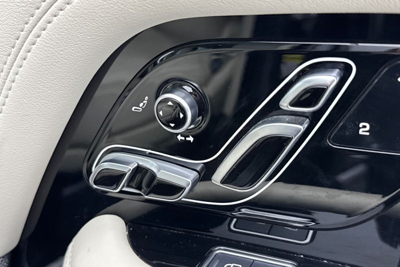 2021 (21) LAND ROVER RANGE ROVER 3.0 D300 Westminster Black 4dr Auto 4957470