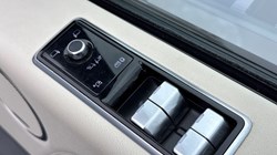 2021 (21) LAND ROVER RANGE ROVER 3.0 D300 Westminster Black 4dr Auto 4957469