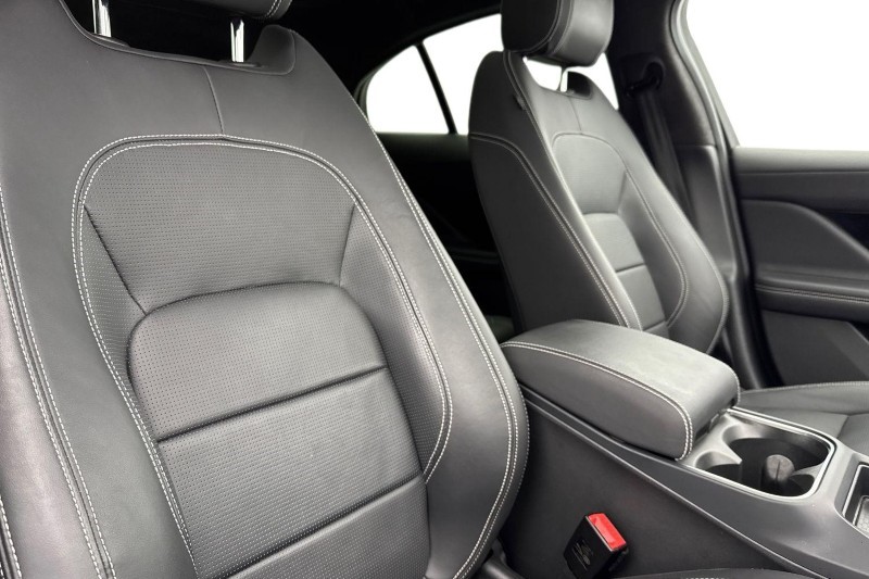 2023 (23) JAGUAR I-PACE 294kW EV400 HSE Black 90kWh 5dr Auto 11kW Charger 5053396