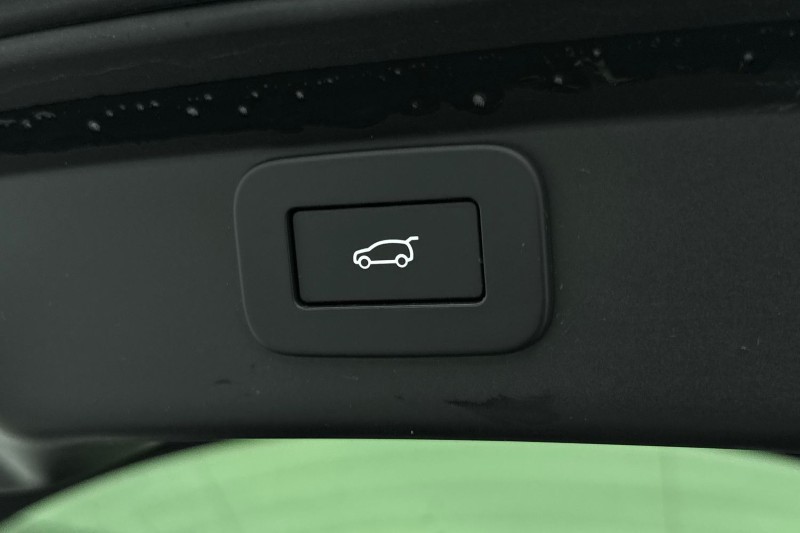 2023 (23) JAGUAR I-PACE 294kW EV400 HSE Black 90kWh 5dr Auto 11kW Charger 5053407