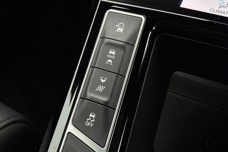 2023 (23) JAGUAR I-PACE 294kW EV400 HSE Black 90kWh 5dr Auto 11kW Charger 5053401