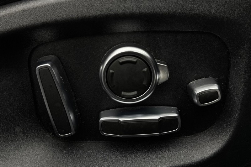 2023 (23) JAGUAR I-PACE 294kW EV400 HSE Black 90kWh 5dr Auto 11kW Charger 5053394