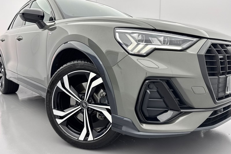 2025 (25) AUDI Q3 40 TFSI Quattro Black Ed 5dr S Tronic [20" Alloy] 4947452