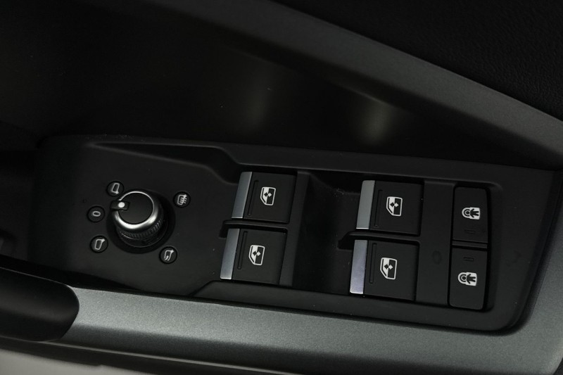 2025 (25) AUDI Q3 40 TFSI Quattro Black Ed 5dr S Tronic [20" Alloy] 4947437