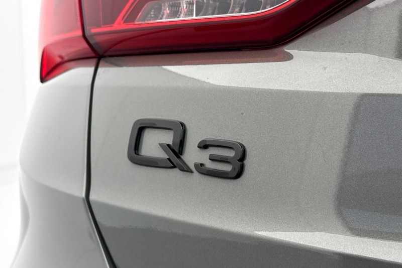 2025 (25) AUDI Q3 40 TFSI Quattro Black Ed 5dr S Tronic [20" Alloy] 4947513