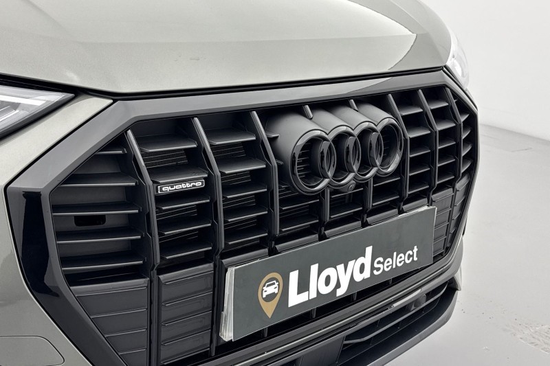 2025 (25) AUDI Q3 40 TFSI Quattro Black Ed 5dr S Tronic [20" Alloy] 4947402