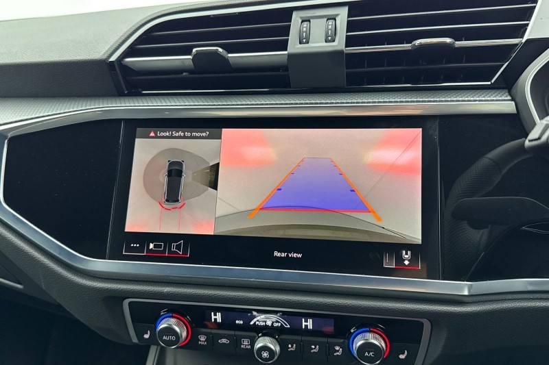 2025 (25) AUDI Q3 40 TFSI Quattro Black Ed 5dr S Tronic [20" Alloy] 4947375