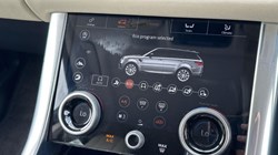 2020 (70) LAND ROVER RANGE ROVER SPORT 3.0 P400 HSE 5dr Auto 5638092