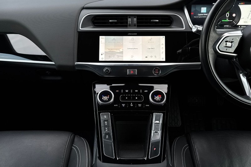 2022 (71) JAGUAR I-PACE 294kW EV400 Black 90kWh 5dr Auto [11kW Charger] 4957652