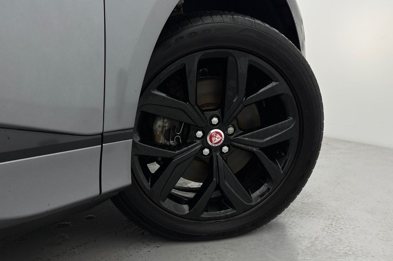 2022 (71) JAGUAR I-PACE 294kW EV400 Black 90kWh 5dr Auto [11kW Charger] 4957683
