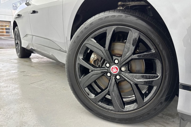 2022 (71) JAGUAR I-PACE 294kW EV400 Black 90kWh 5dr Auto [11kW Charger] 4957678