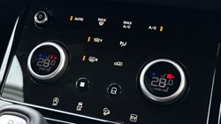 2022 (72) LAND ROVER RANGE ROVER EVOQUE 1.5 P300e R-Dynamic S 5dr Auto 4961920