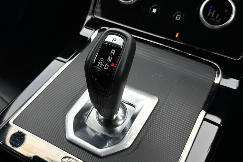 2022 (72) LAND ROVER RANGE ROVER EVOQUE 1.5 P300e R-Dynamic S 5dr Auto 4961902