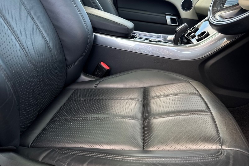 2022 (22) LAND ROVER RANGE ROVER SPORT 3.0 D300 HSE Silver 5dr Auto 4955557