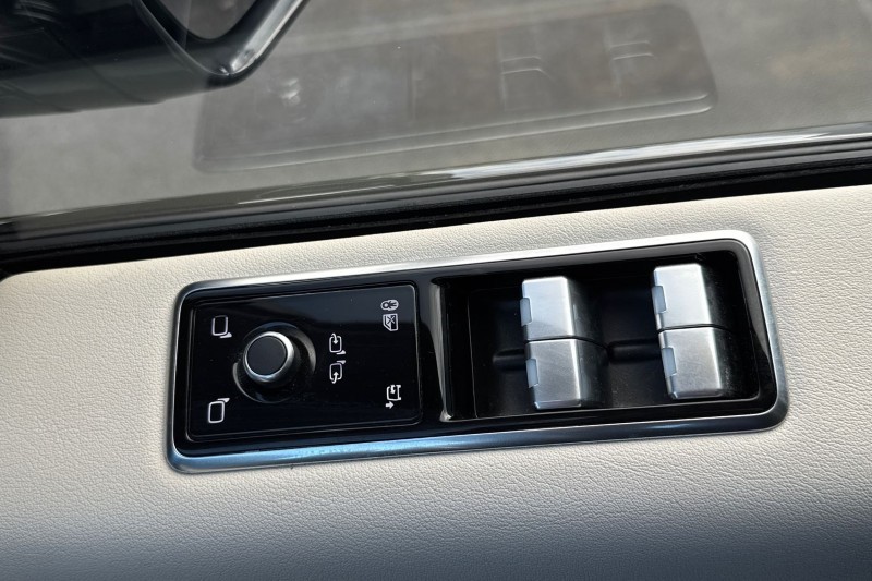 2022 (22) LAND ROVER RANGE ROVER SPORT 3.0 D300 HSE Silver 5dr Auto 4955555