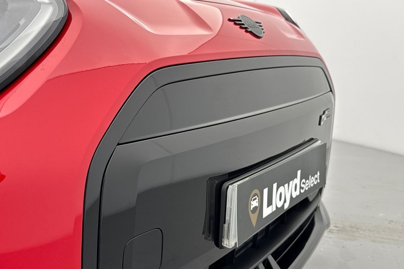 2025 (25) MINI ACEMAN 160kW SE Sport 54kWh 5dr Auto 4950256