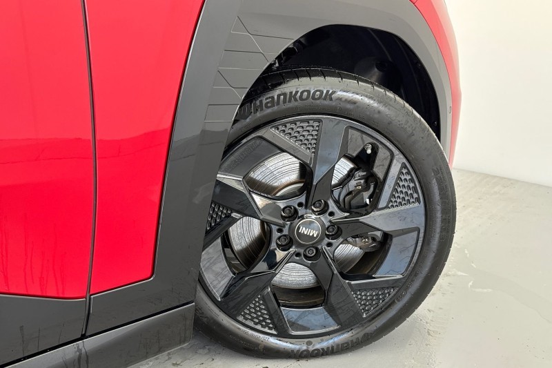 2025 (25) MINI ACEMAN 160kW SE Sport 54kWh 5dr Auto 4950262