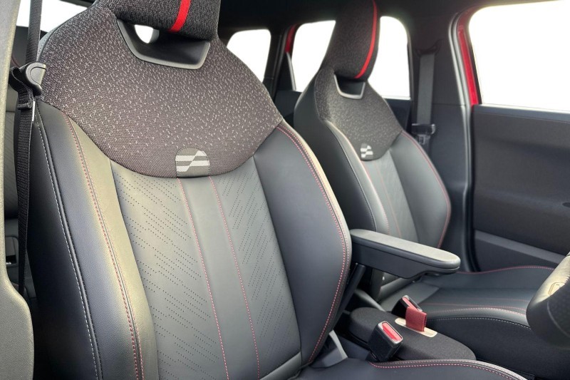 2025 (25) MINI ACEMAN 160kW SE Sport 54kWh 5dr Auto 4950244