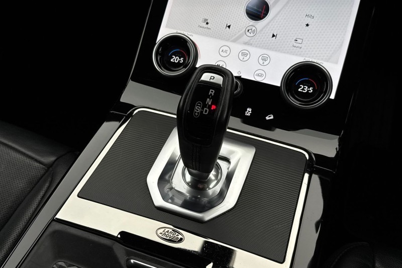 2020 (20) LAND ROVER RANGE ROVER EVOQUE 2.0 D180 R-Dynamic SE 5dr Auto 4953328