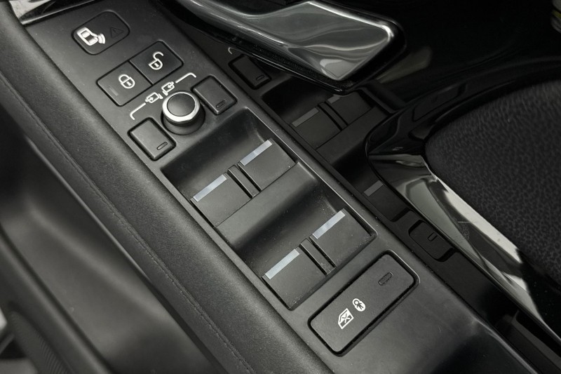 2020 (20) LAND ROVER RANGE ROVER EVOQUE 2.0 D180 R-Dynamic SE 5dr Auto 4953337