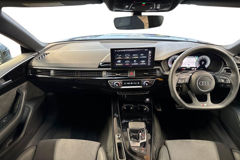 2024 (24) AUDI A5 35 TFSI Black Edition 5dr S Tronic 5048428