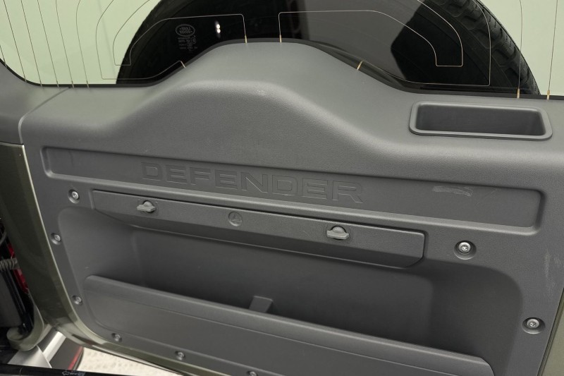 2021 (71) LAND ROVER DEFENDER 3.0 D250 SE 110 5dr Auto 4955870