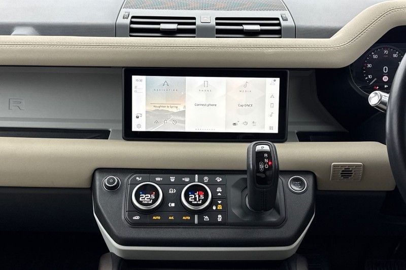 2021 (71) LAND ROVER DEFENDER 3.0 D250 SE 110 5dr Auto 4955835