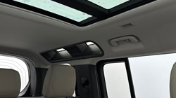 2021 (71) LAND ROVER DEFENDER 3.0 D250 SE 110 5dr Auto 4955873