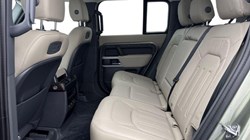 2021 (71) LAND ROVER DEFENDER 3.0 D250 SE 110 5dr Auto 4955825