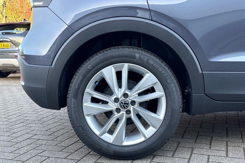  VOLKSWAGEN T-CROSS 1.0 TSI Match 5dr 4786251