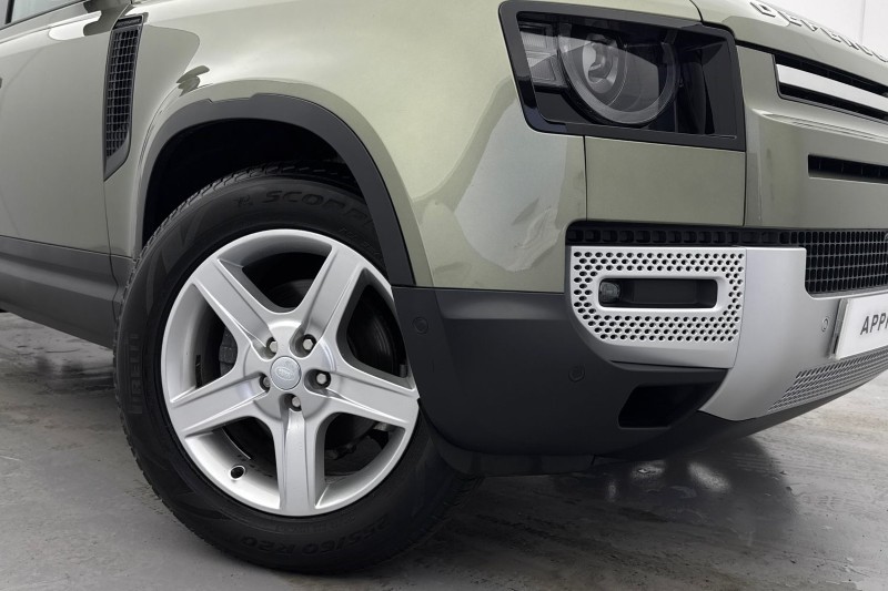 2021 (71) LAND ROVER DEFENDER 3.0 D250 SE 110 5dr Auto 4955859