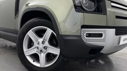 2021 (71) LAND ROVER DEFENDER 3.0 D250 SE 110 5dr Auto 4955859