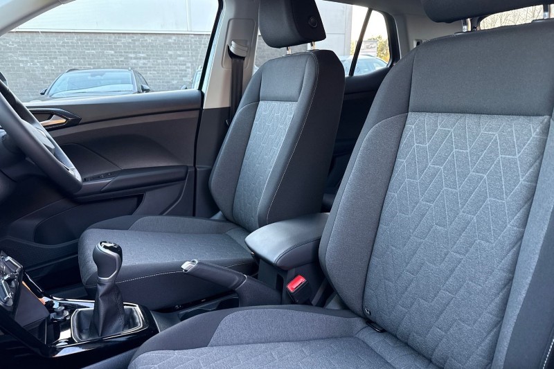  VOLKSWAGEN T-CROSS 1.0 TSI Match 5dr 4786317