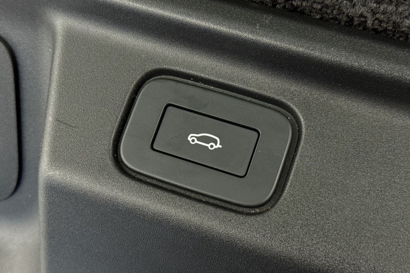 2023 (73) LAND ROVER RANGE ROVER 3.0 P550e Autobiography 4dr Auto 4960430