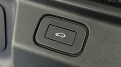 2023 (73) LAND ROVER RANGE ROVER 3.0 P550e Autobiography 4dr Auto 4960430