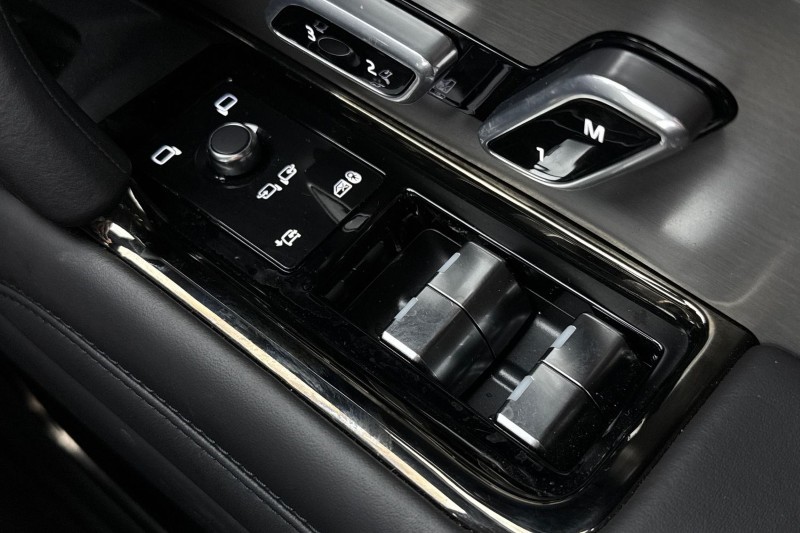 2025 (25) LAND ROVER RANGE ROVER SPORT 3.0 D250 Edition 5dr Auto 4959366