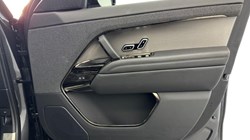 2025 (25) LAND ROVER RANGE ROVER SPORT 3.0 D250 Edition 5dr Auto 4959365