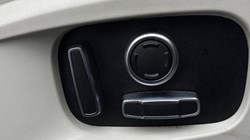 2022 (22) JAGUAR F-PACE 2.0 D200 R-Dynamic SE 5dr Auto AWD 4965568