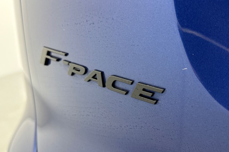 2022 (22) JAGUAR F-PACE 2.0 D200 R-Dynamic SE 5dr Auto AWD 4965586