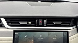 2022 (22) JAGUAR F-PACE 2.0 D200 R-Dynamic SE 5dr Auto AWD 4965577