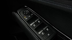 2023 (23) RENAULT AUSTRAL E-Tech FHEV Techno Esprit Alpine 5dr Auto 4967004