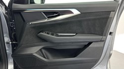 2023 (23) RENAULT AUSTRAL E-Tech FHEV Techno Esprit Alpine 5dr Auto 4967003