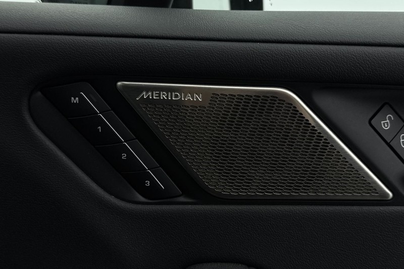 2019 (19) JAGUAR I-PACE 294kW EV400 SE 90kWh 5dr Auto 4977315